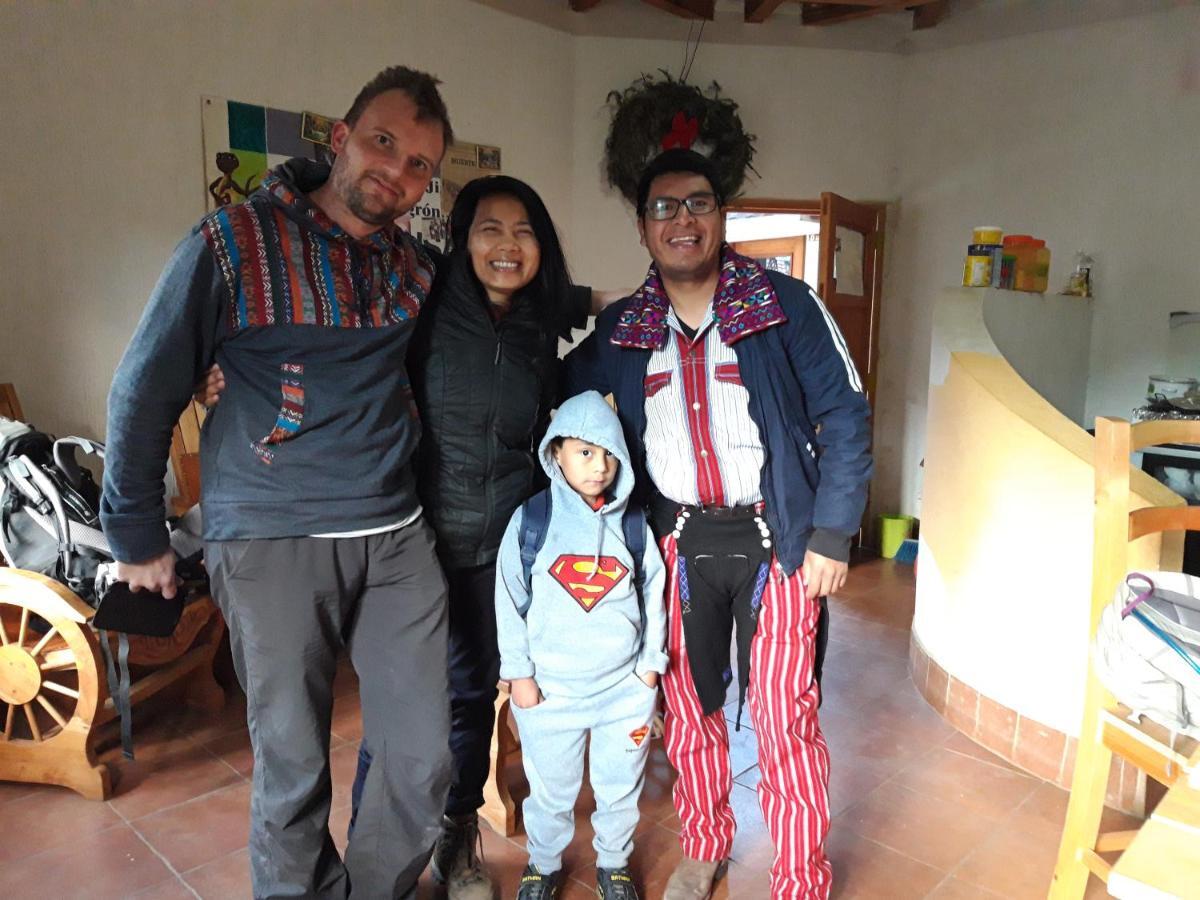 Hostal Checruz, Todos Santos Cuchumatan Уеуетенанго Екстер'єр фото